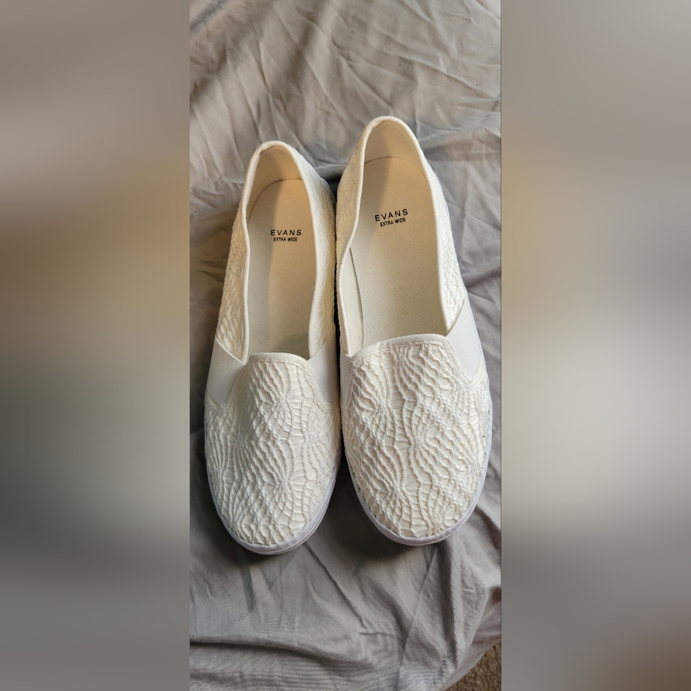 Slip ons size 9.5 extra wide